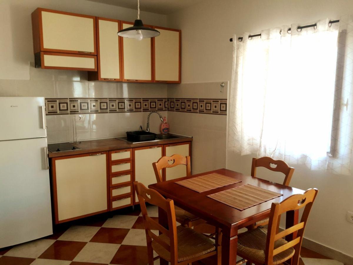 Kaštelir Casa Istriana Nona Pinaヴィラ エクステリア 写真