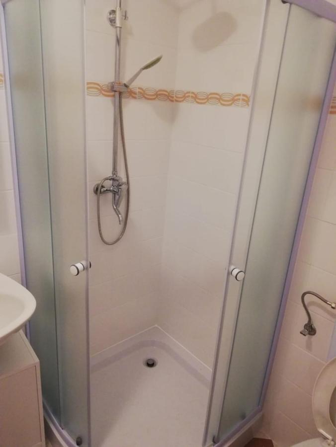 Kaštelir Casa Istriana Nona Pinaヴィラ エクステリア 写真