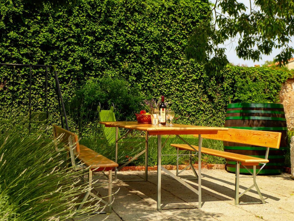 Kaštelir Casa Istriana Nona Pinaヴィラ エクステリア 写真